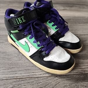 Nike SB Kids Morgan Mid 2 Jr Youth 6.5 407716-035 Green White Black Basketball